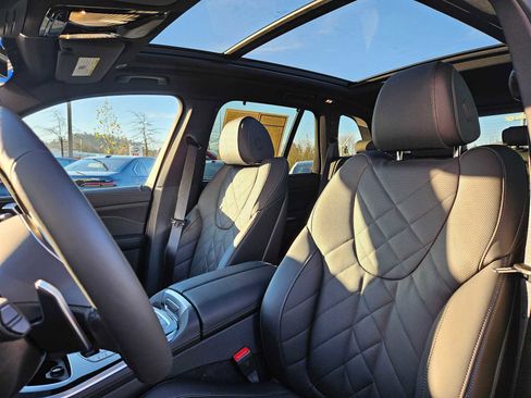 Used 2026 BMW X5 xDrive50e w/ M Sport Package image 25