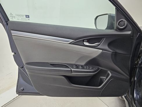 Used 2017 Honda Civic EX-L image 10