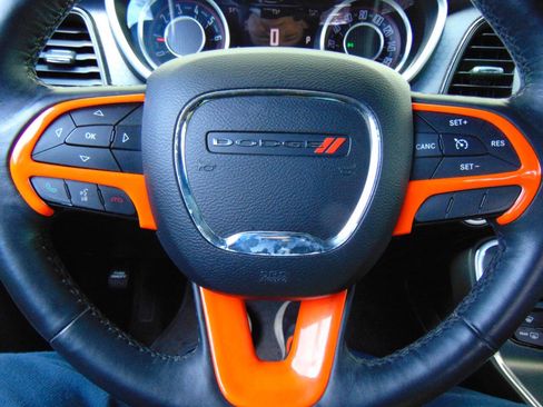 Used 2015 Dodge Challenger SXT Plus w/ Driver Convenience Group image 12