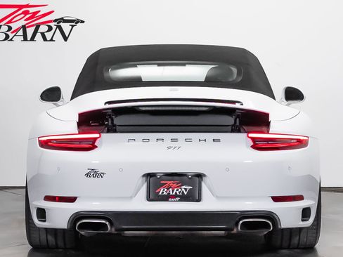 Used 2017 Porsche 911 Carrera RWD image 12