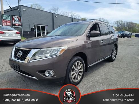 Used 2015 Nissan Pathfinder SV w/ Cargo Package AWD/4WD image 1
