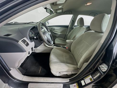 Used 2011 Toyota Corolla LE image 13
