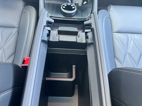 New 2026 Nissan Rogue Platinum AWD/4WD image 24