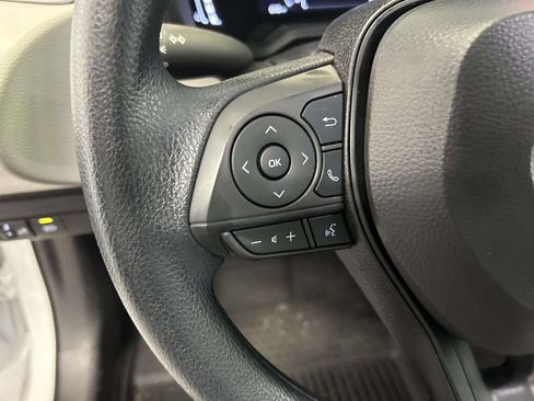 Used 2026 Toyota Corolla LE FWD image 17