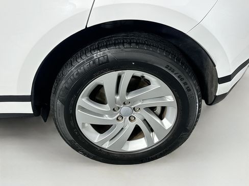 Used 2024 Land Rover Range Rover Evoque S AWD/4WD image 11