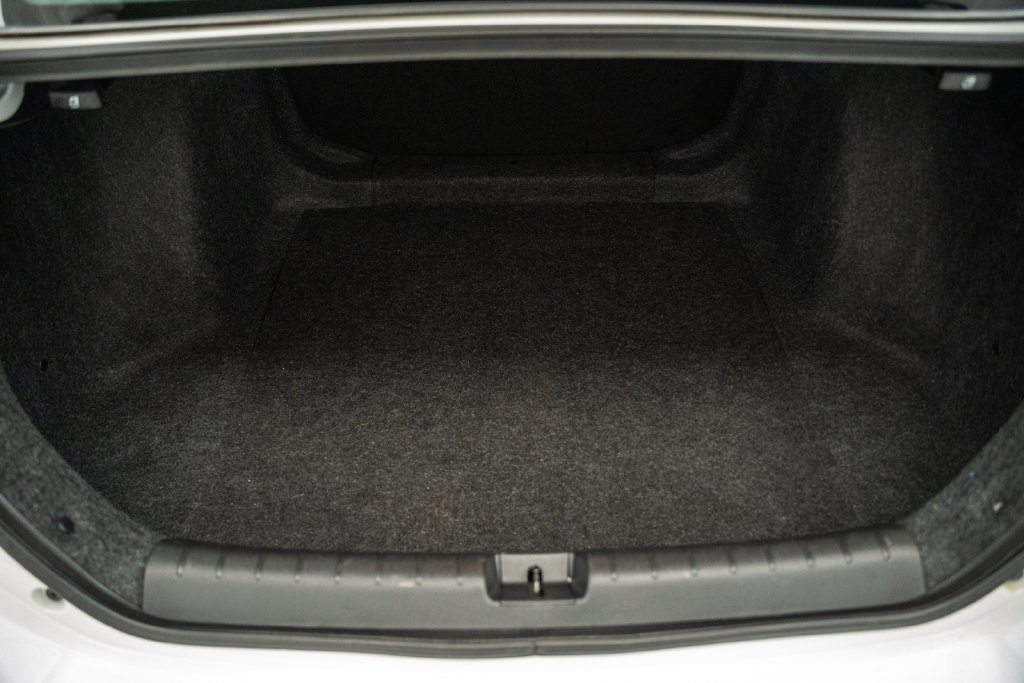Used 2020 Honda Insight EX image 11