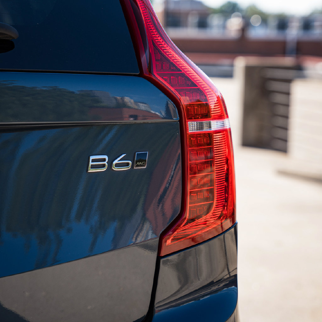 Certified 2024 Volvo XC90 B6 Ultimate AWD/4WD image 7