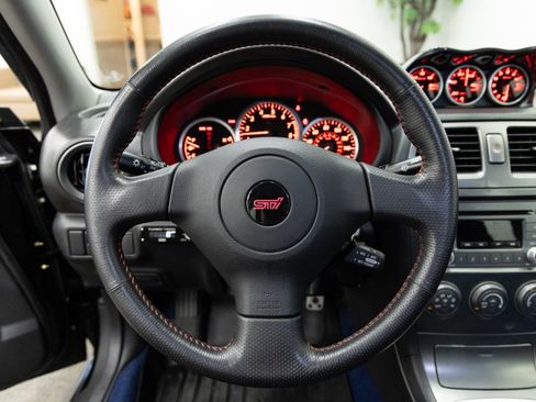 Used 2006 Subaru Impreza WRX STI image 16