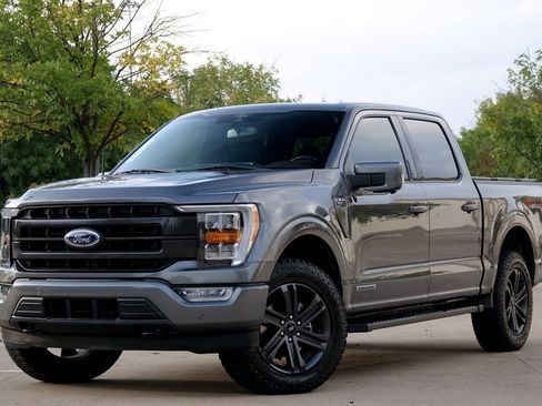 Used 2022 Ford F150 Lariat w/ Max Trailer Tow Package image 2