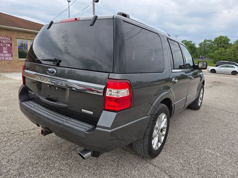 Used 2017 Ford Expedition Limited w/ Equipment Group 301A AWD/4WD image 4