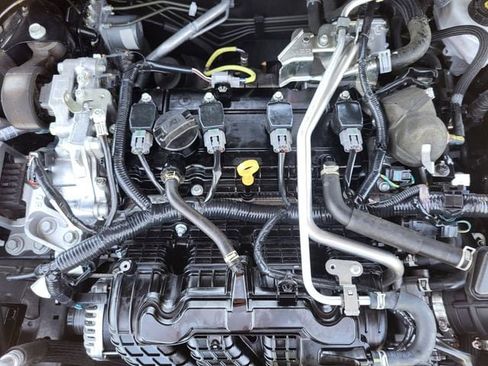 Certified 2025 Nissan Altima 2.5 SV FWD image 24