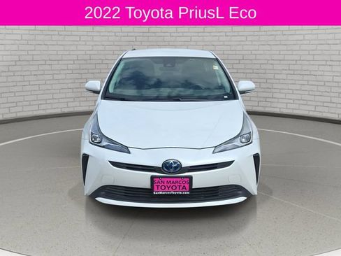 Used 2022 Toyota Prius L Eco FWD image 2