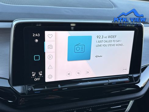 Used 2024 Volkswagen Atlas Cross Sport SE w/ Black Wheel Package image 26