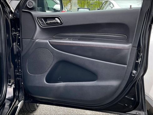 Used 2022 Dodge Durango R/T w/ Blacktop Package AWD/4WD image 12