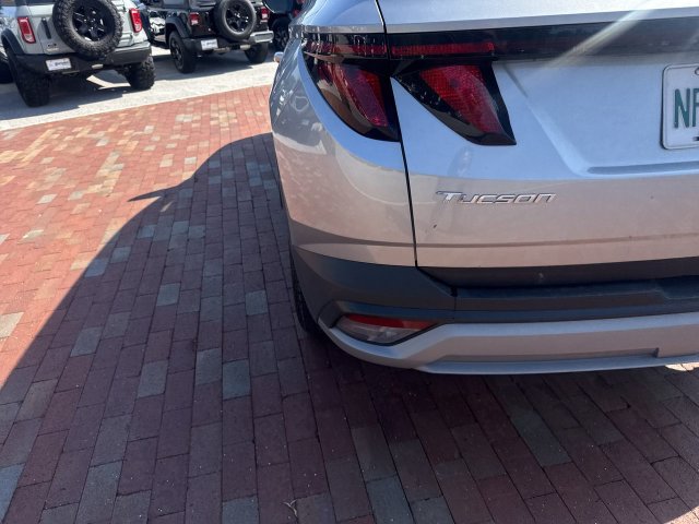 Used 2025 Hyundai Tucson SEL AWD/4WD image 16
