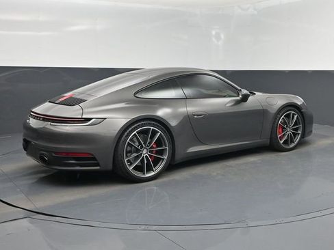 Used 2023 Porsche 911 Carrera S RWD image 3