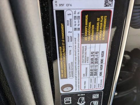 Used 2026 BMW X7 M60i w/ Executive Package image 15