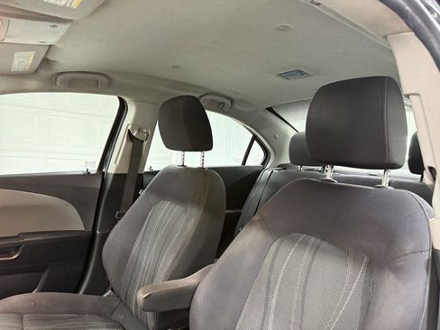 Used 2015 Chevrolet Sonic LT FWD image 10
