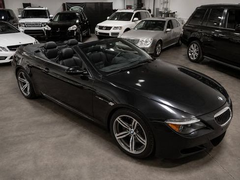 Used 2007 BMW M6 Convertible RWD image 6