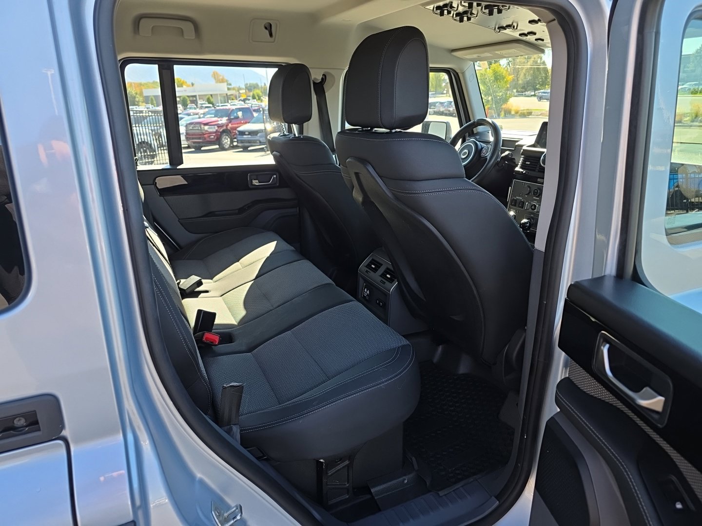Used 2024 INEOS Grenadier Station Wagon AWD/4WD image 15