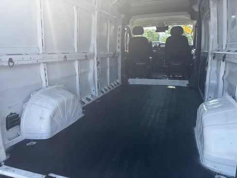 Used 2023 RAM ProMaster 2500 FWD image 10