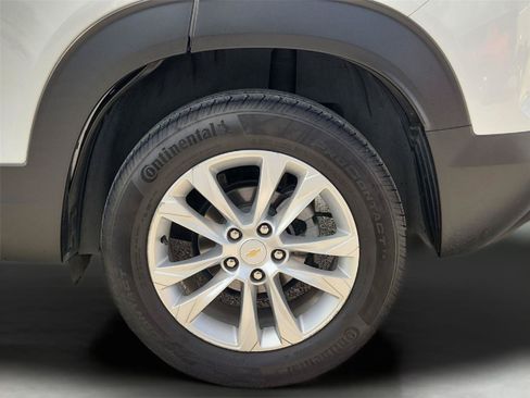 Used 2023 Chevrolet TrailBlazer LS AWD/4WD image 29