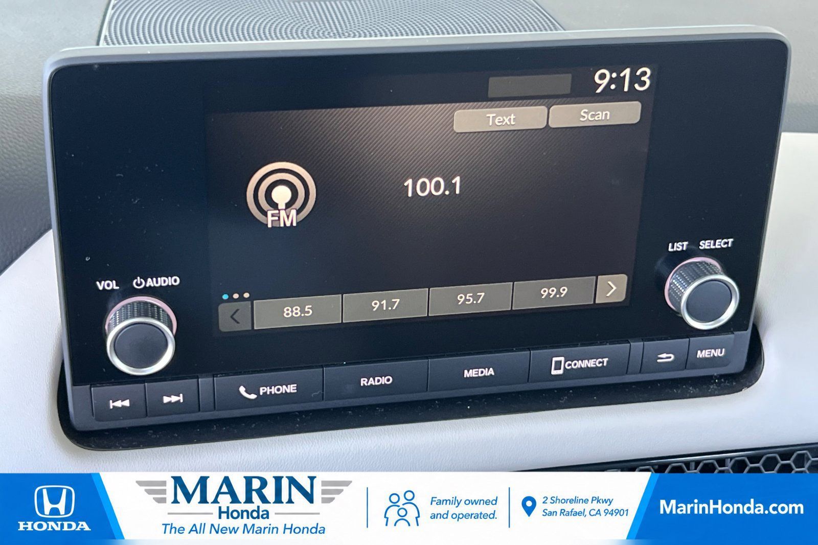 Used 2023 Honda HR-V LX image 23
