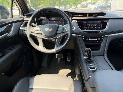 Used 2024 Cadillac XT5 Sportv AWD/4WD image 10