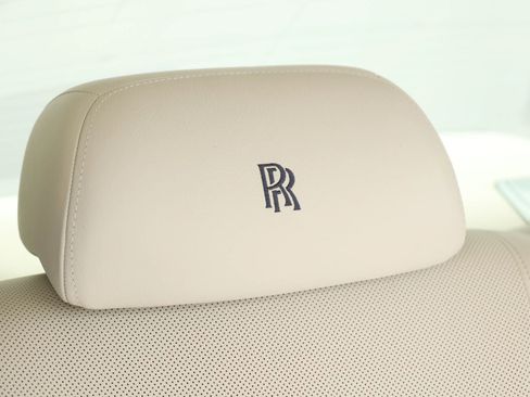 Used 2015 Rolls-Royce Ghost RWD image 93