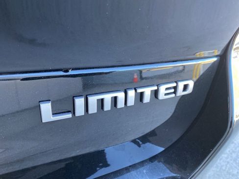 New 2025 Jeep Grand Cherokee L Limited w/ Trailer Tow Package image 16