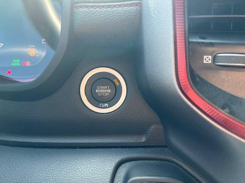 Used 2025 RAM 1500 Rebel AWD/4WD image 28