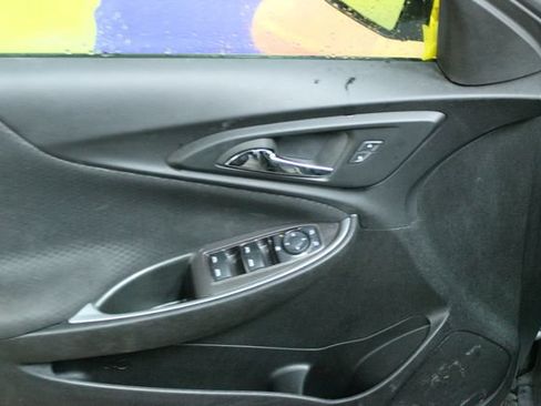 Used 2023 Chevrolet Malibu LT FWD image 12