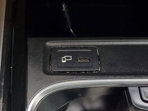 Used 2022 Mercedes-Benz GLA 250 image 31