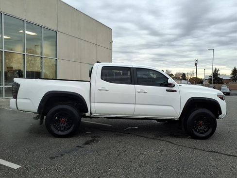 Used 2018 Toyota Tacoma TRD Pro image 8