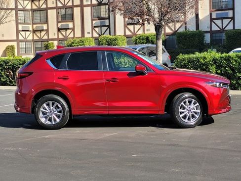 New 2025 MAZDA CX-5 AWD 2.5 S w/ Select Package image 3