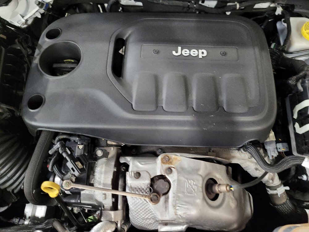 Used 2019 Jeep Cherokee Limited AWD/4WD image 30