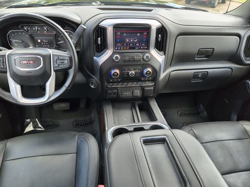 Used 2019 GMC Sierra 1500 SLT w/ SLT Premium Plus Package AWD/4WD image 17