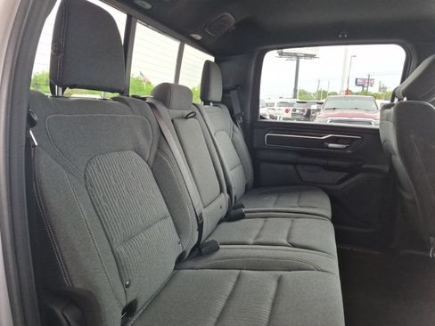 Used 2019 RAM 1500 Big Horn RWD image 6