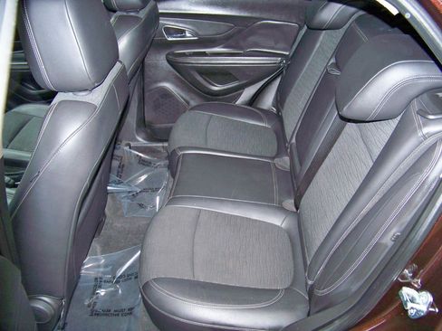 Used 2015 Buick Encore FWD image 40