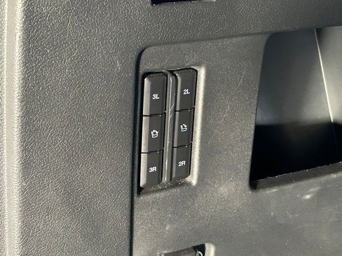 Used 2023 Ford Expedition Max Platinum AWD/4WD image 49