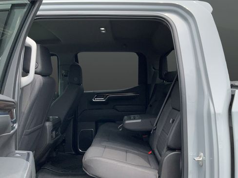 Used 2024 Chevrolet Silverado 1500 RST AWD/4WD image 19