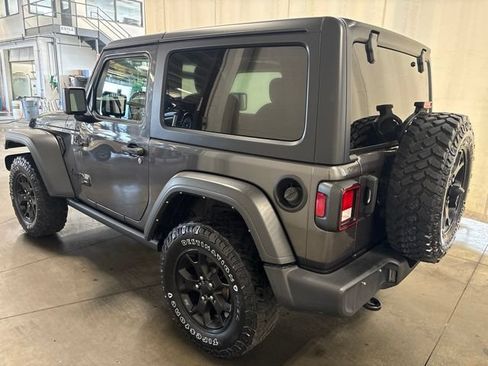 Used 2022 Jeep Wrangler Sport AWD/4WD image 6