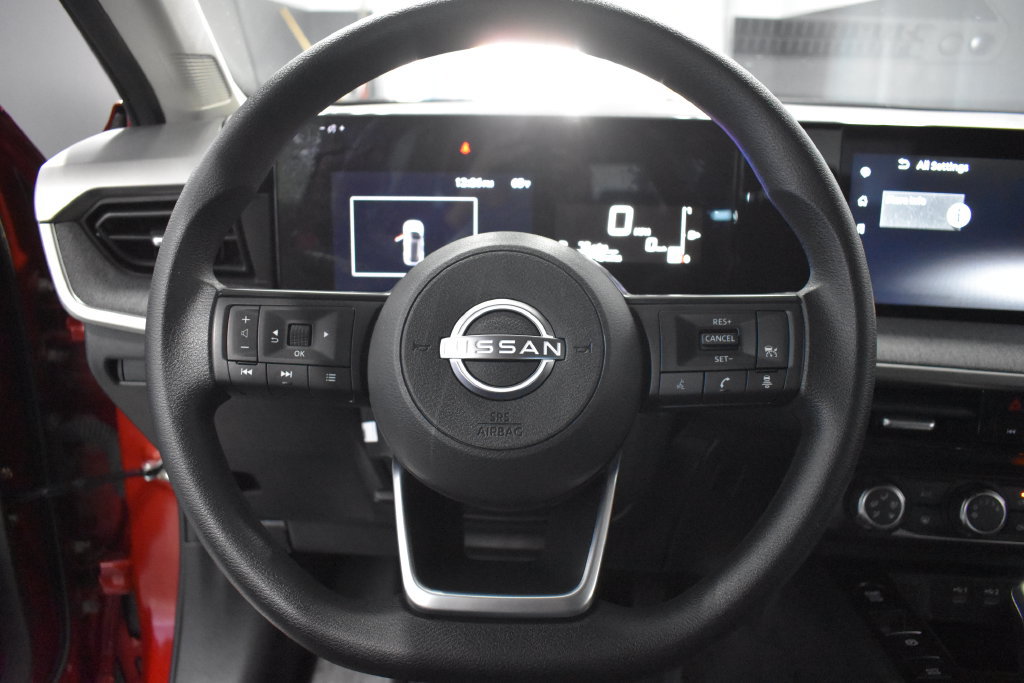 Certified 2025 Nissan Kicks SV FWD image 25