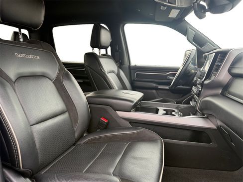 Used 2024 RAM 1500 Laramie image 15