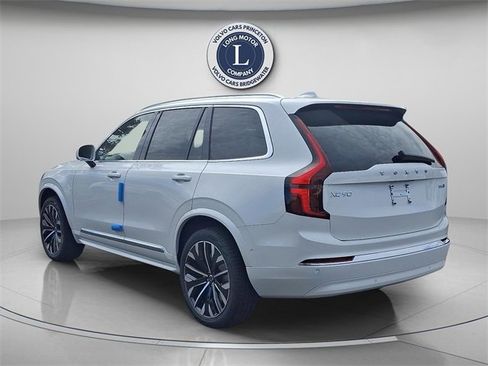 New 2026 Volvo XC90 B6 Ultra image 3