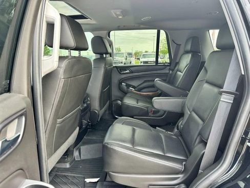 Used 2018 Chevrolet Tahoe Premier w/ RST 6.2L Performance Edition AWD/4WD image 10