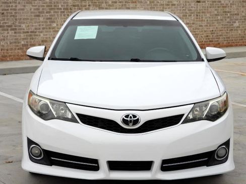 Used 2012 Toyota Camry SE image 29