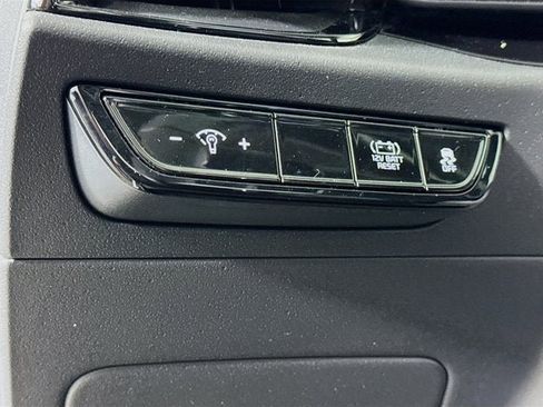 Certified 2023 Kia Niro EX Touring image 10