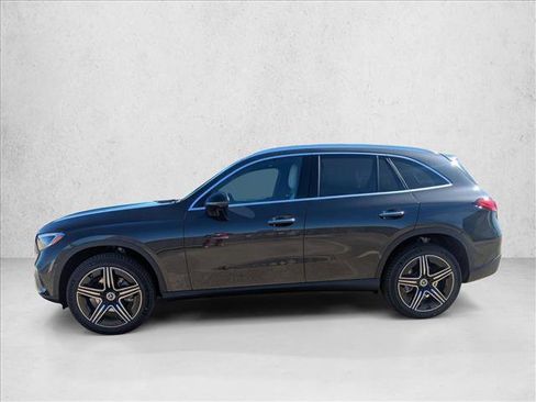 New 2026 Mercedes-Benz GLC 300 image 5