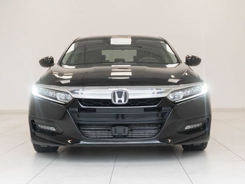 Used 2020 Honda Accord EX image 5